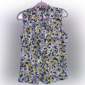 Karl Lagerfeld Paris floral top NWT size M